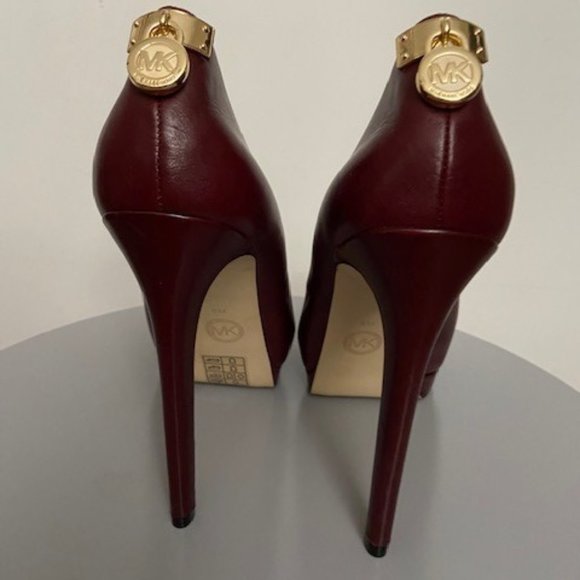 Michael Michael Kors Hamilton Pumps with Heels - Picture 3 of 5